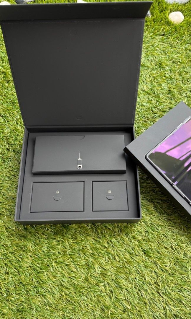 Honor Magic V2 16/512G