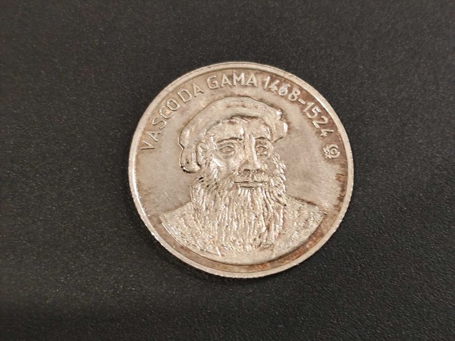 Moeda / Medalha Vasco da Gama 1468 > 1524 -- prata