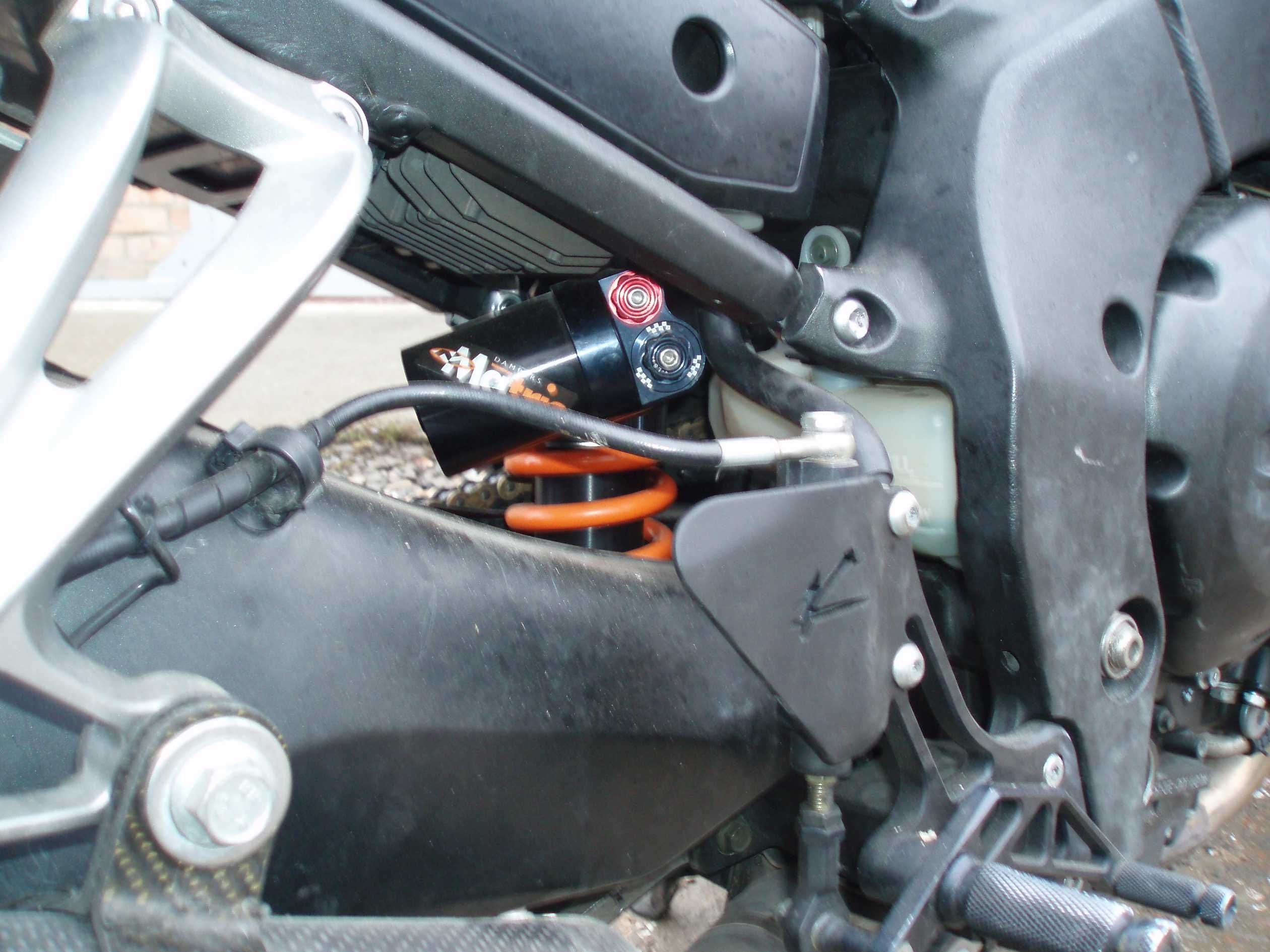 YAMAHA FZ1 стрит