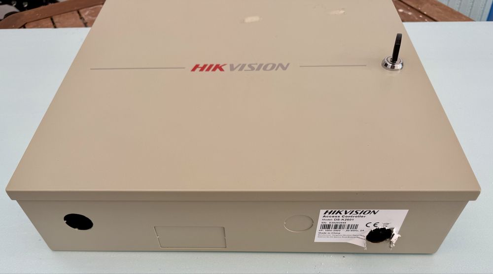 Hikivision - DS-K2601 Control Acesso - Usado