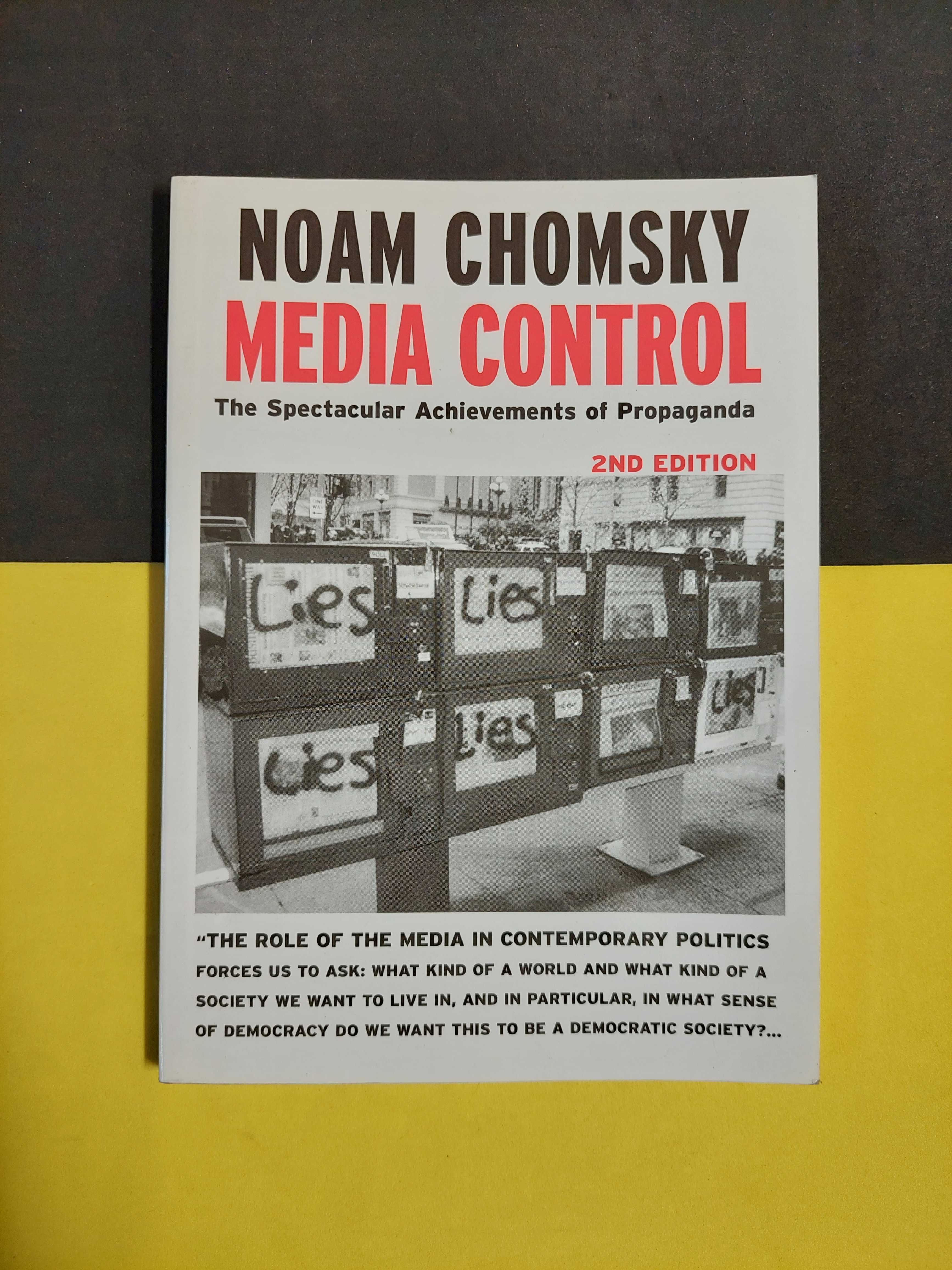 Noam Chomsky - Media control