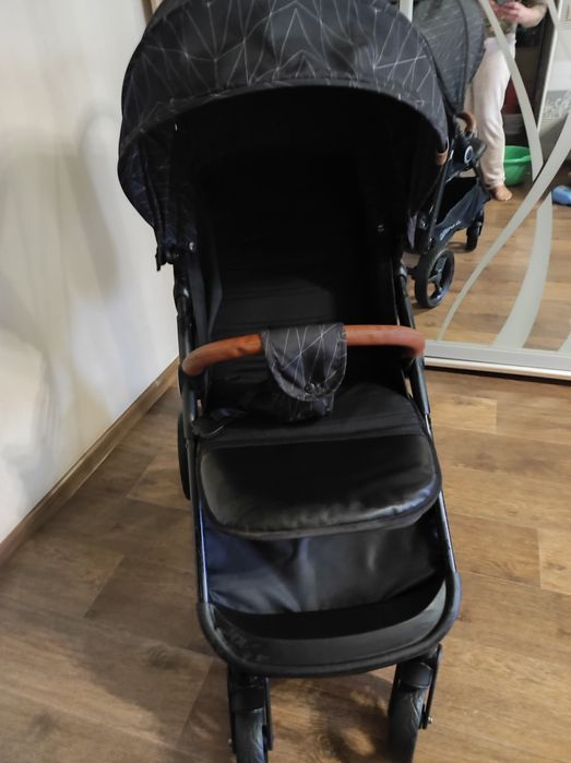 Продам дитячий візочок