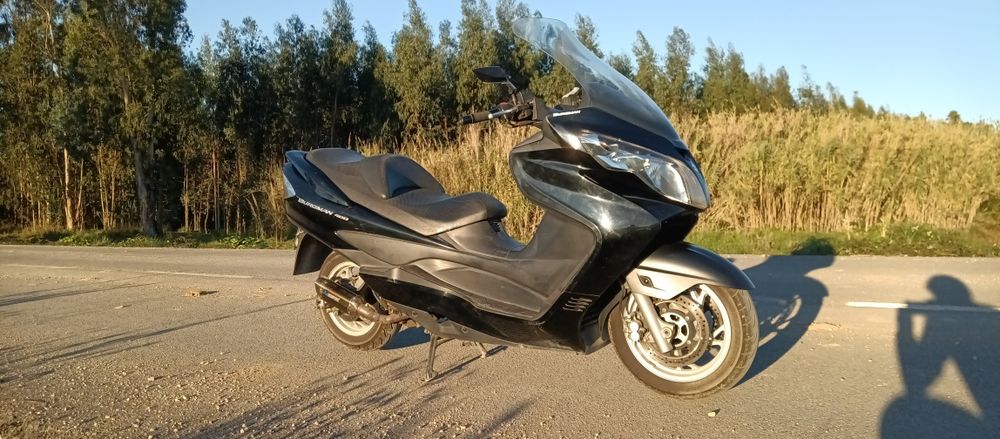 Suzuki Burgam 400