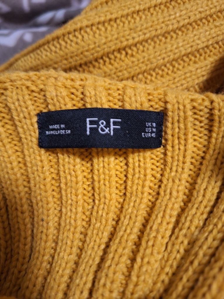 Sweterek  F&F rozm 46
