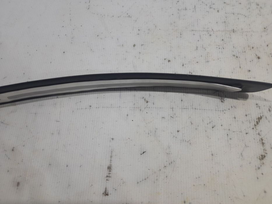 Накладка на порог внутренняя правая передняя 8K0853374A01C для Audi S4