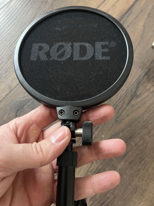 Студийный микрофон Rode NT1 KIT