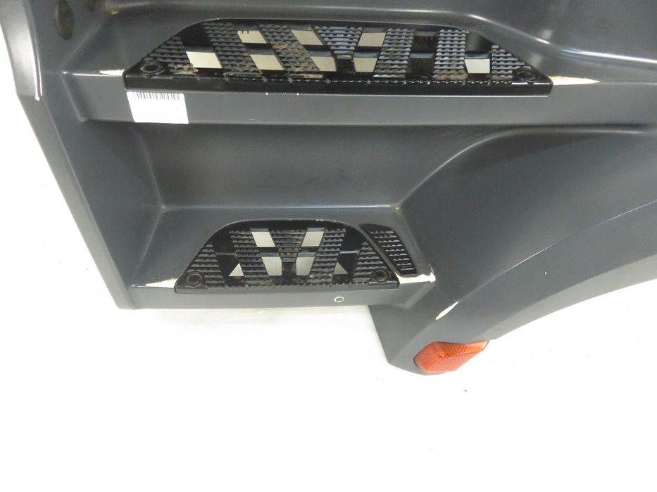 Stopień Lewy Mercedes-benz Actros Mp4 / Mp5