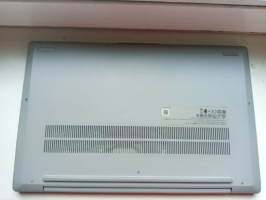 Laptop Lenovo ideapad 15AlC05 R5