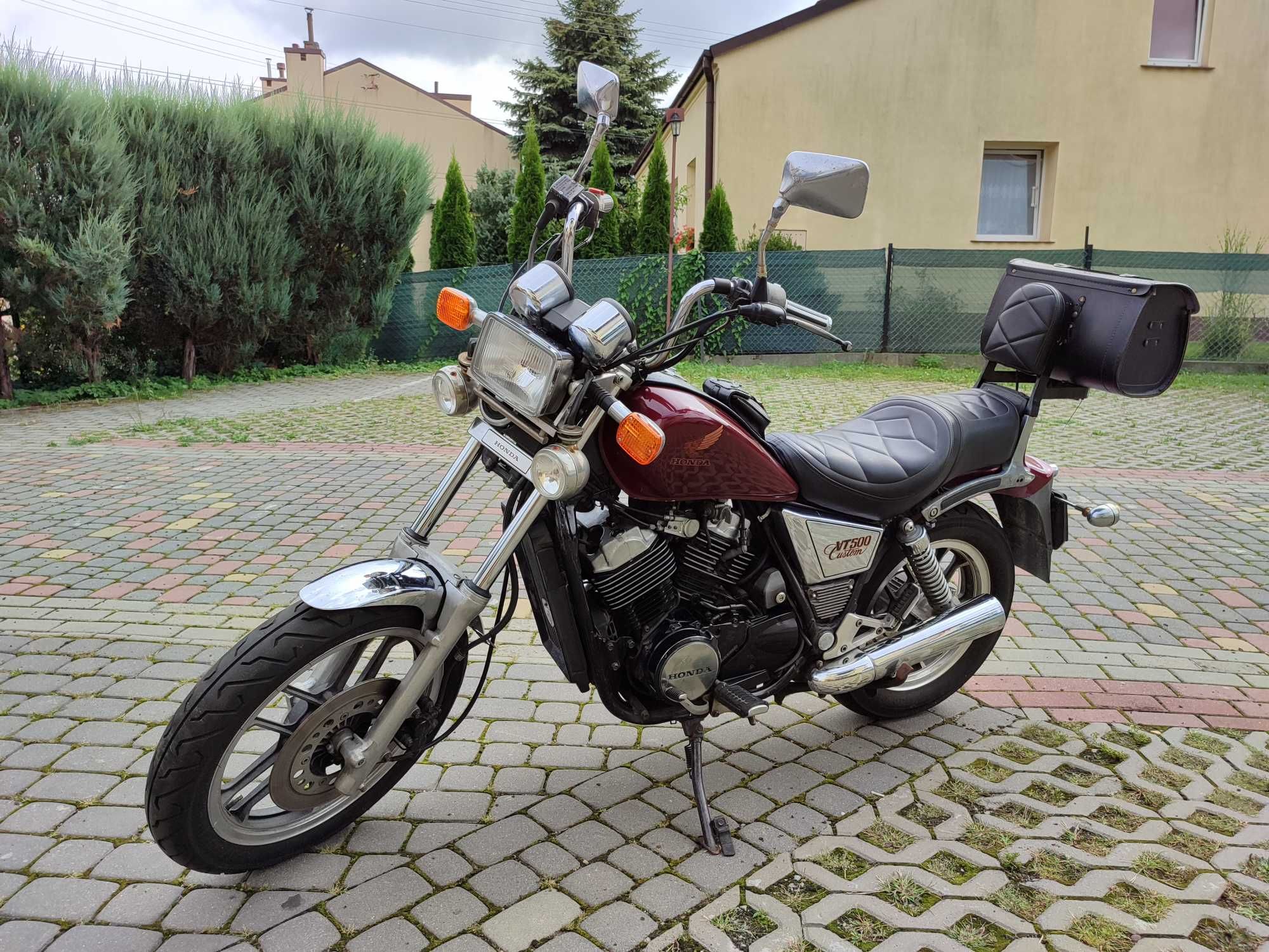 Honda  Shadow VT500C A2