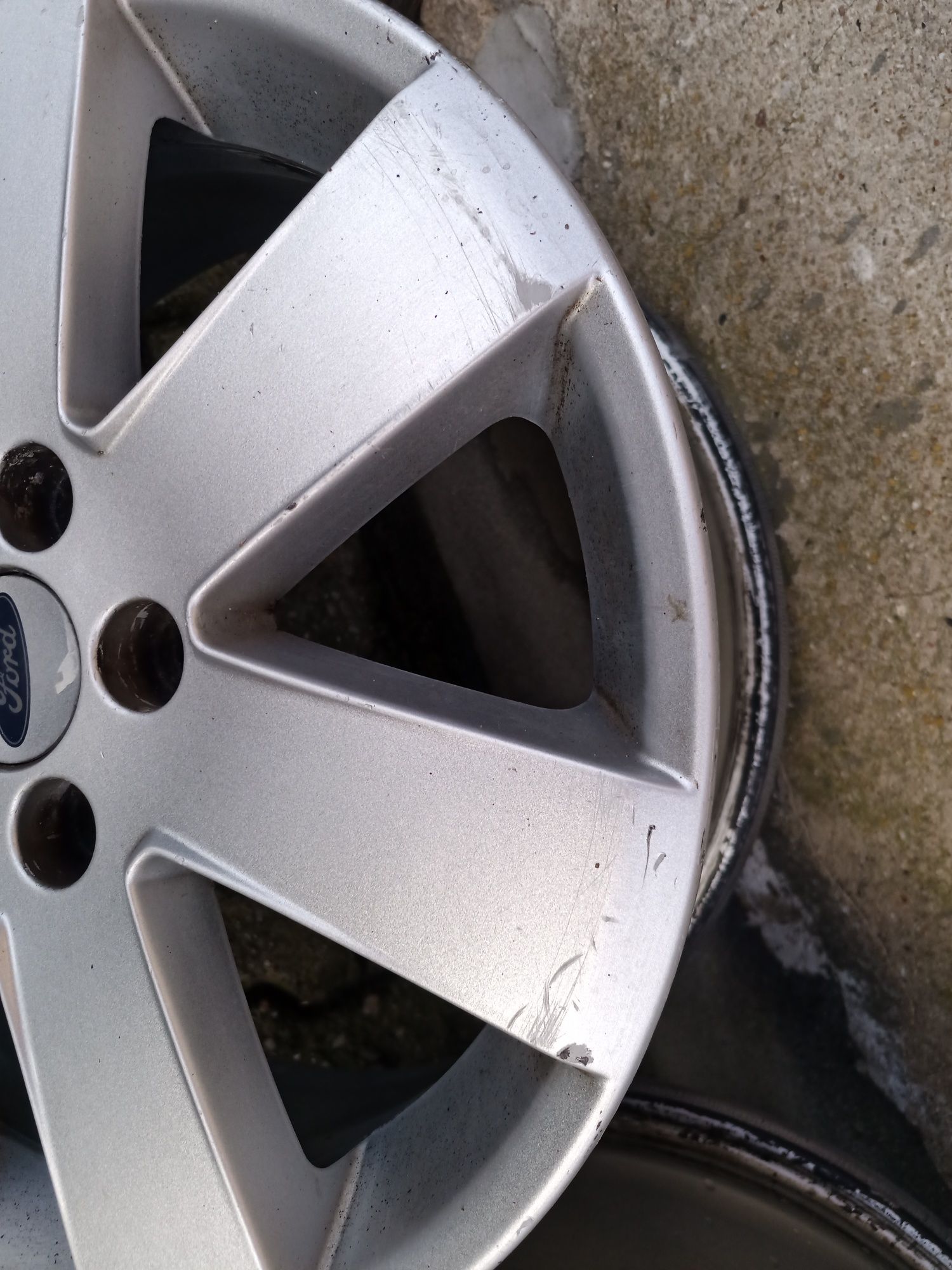 Felgi aluminiowe 16" Ford