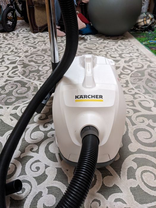 Пилосос Karcher DS 6