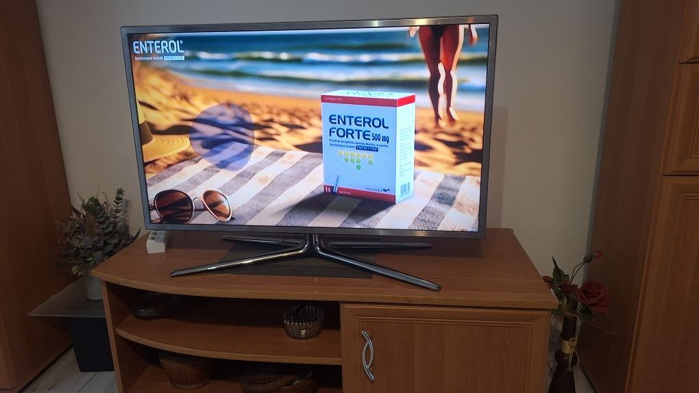 Telewizor Samsung 40 cale Smart WiFi  Yotube Netfliks Amazon Prime I