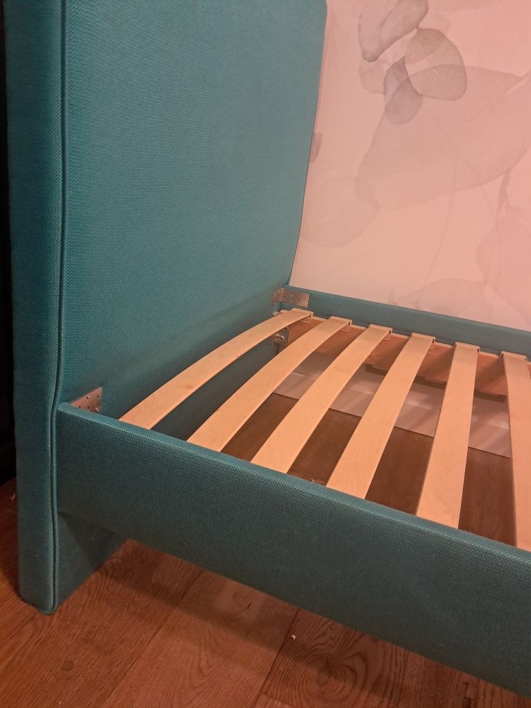 Łóżko tapicerowane 90x200+ materac gratis