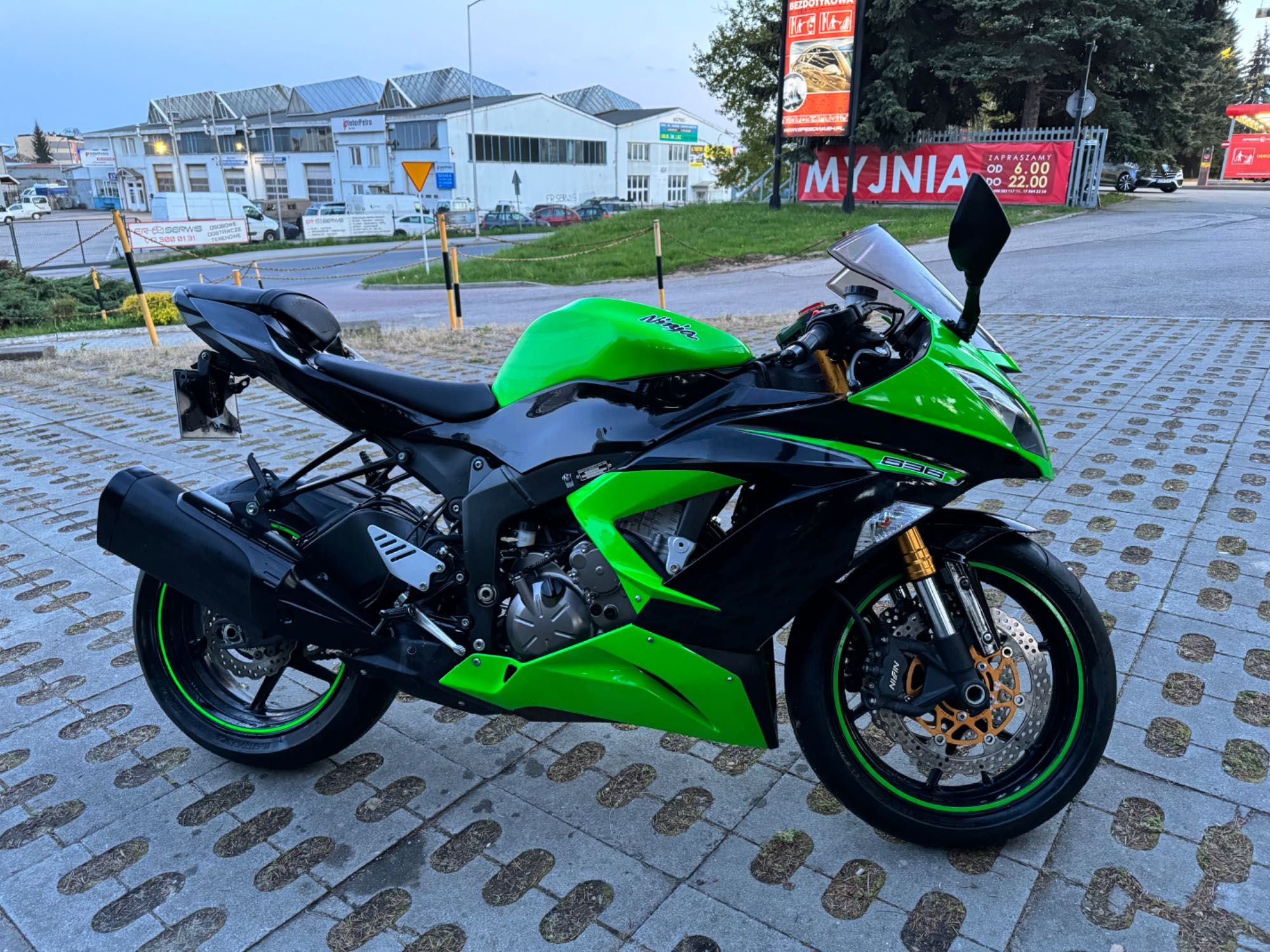 Kawasaki ninja zx-6r 636