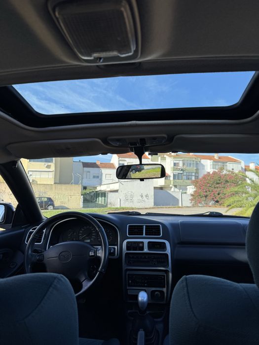 Mazda 323 F 2.0 V6 imaculado *RARO*