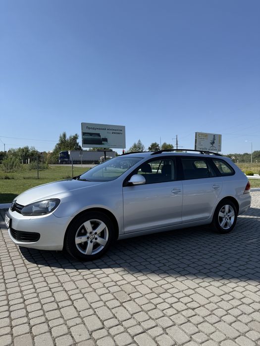 Volkswagen Golf VI