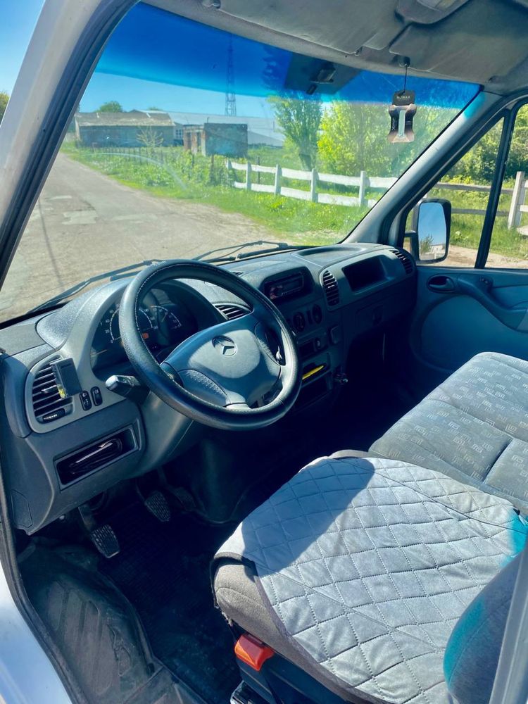 Продам  срочно Sprinter 2.2 CDI maxi