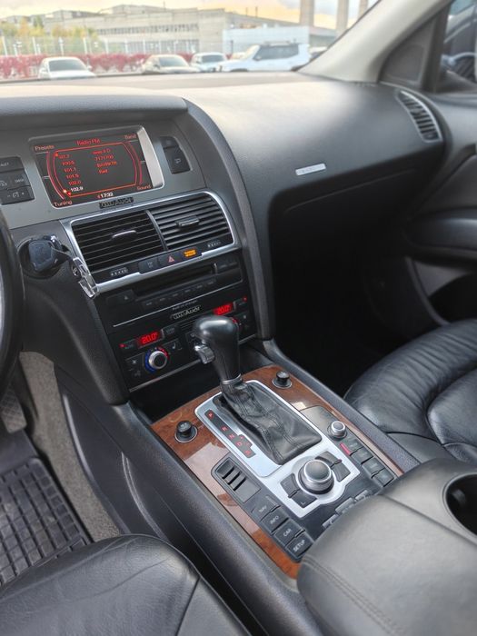 Audi Q7 4L 2007 г. 3,6 FSI