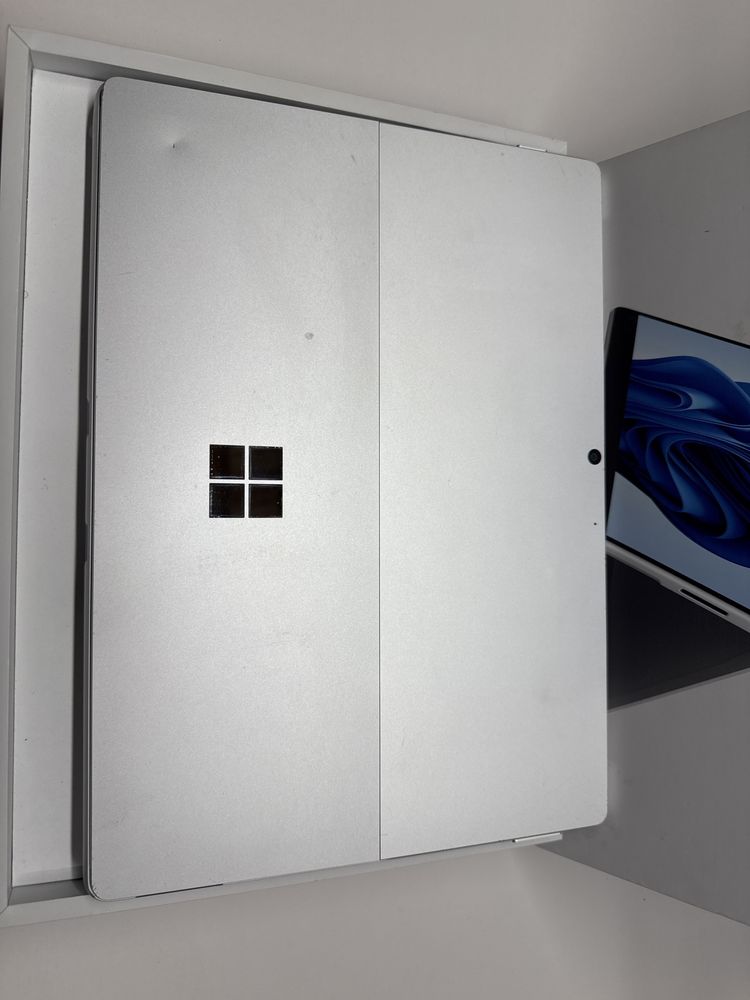 Microsoft Surface Pro 8 256GB/i5-1145G7/8GB/13.0 Win10Pro ODNOWIONY