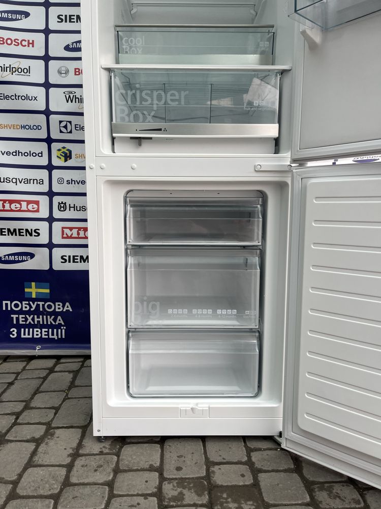 Холодильник Siemens No Frost #06070