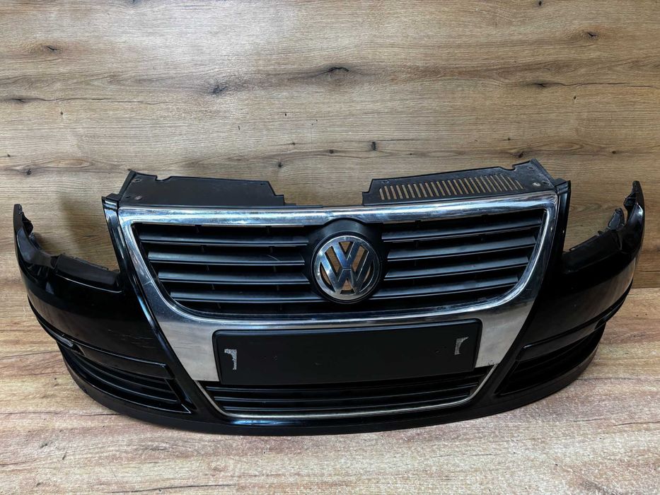 Zderzak przedni Volkswagen Passat B6 kolor l041