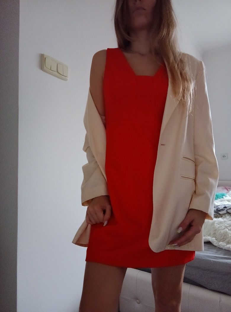 Klasyczna elegancka pomarańczowo/czerwona sukienka