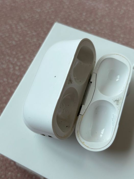 Etui ładujące case AirPods Pro 2 Lightning