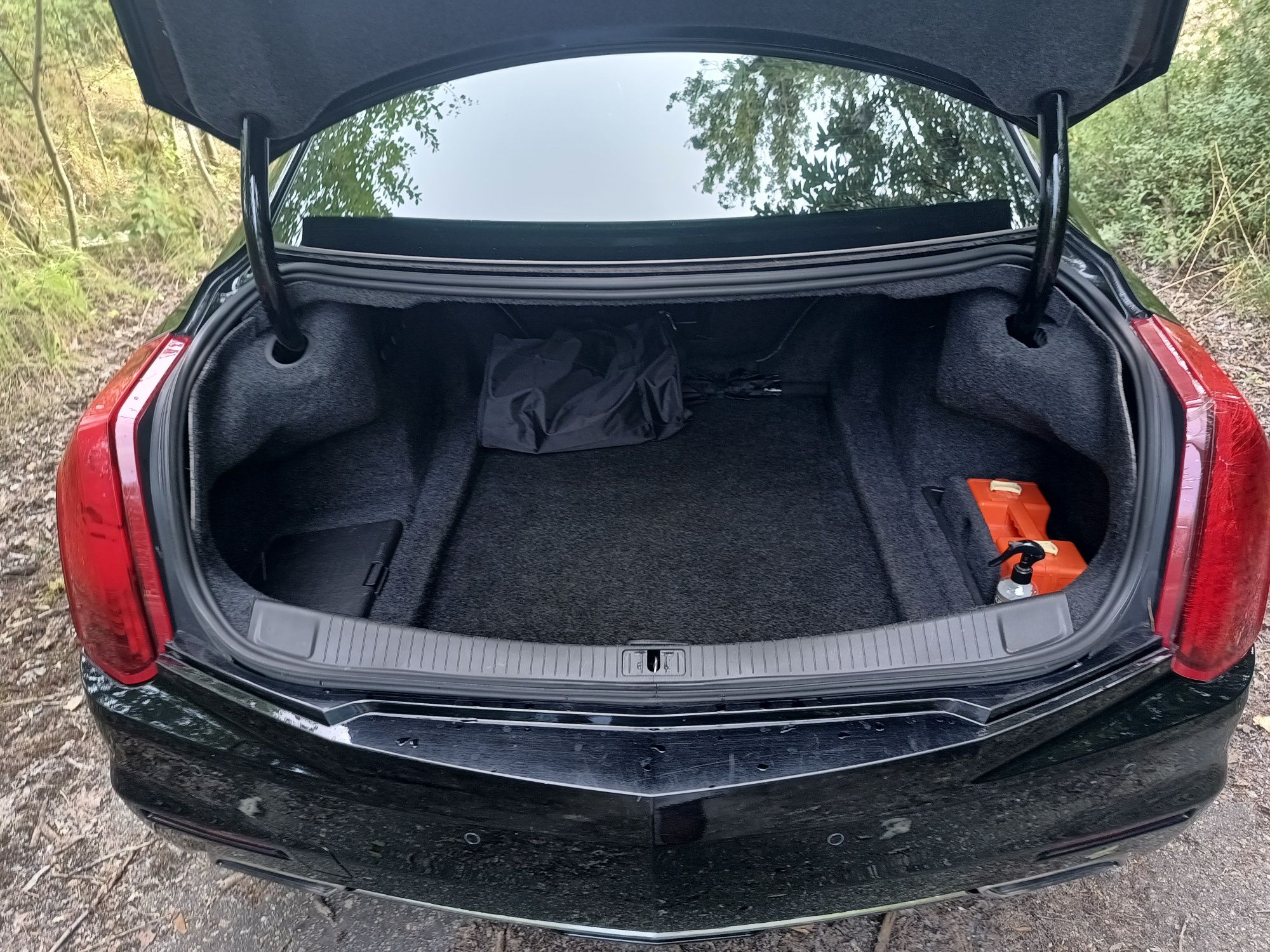Cadillac cts 2.0 276hp koła 20" przebieg 95tys