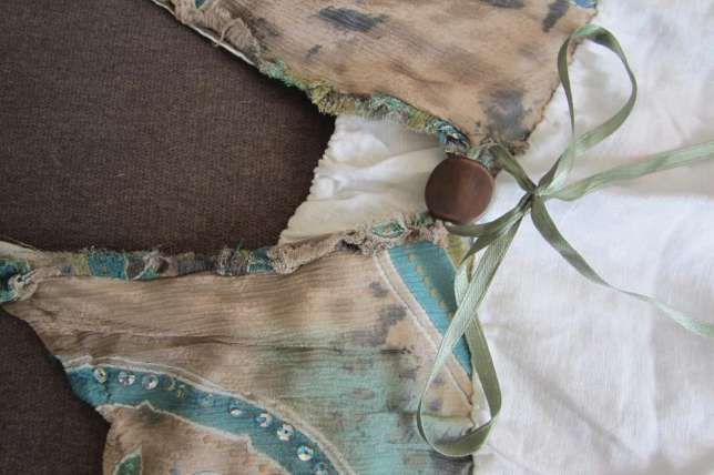 Льняной Сарафан белый с зеленым