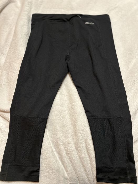 Leginsy sportowe nike