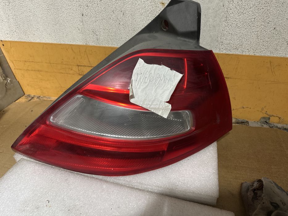 Farolim trazeiro megane direito