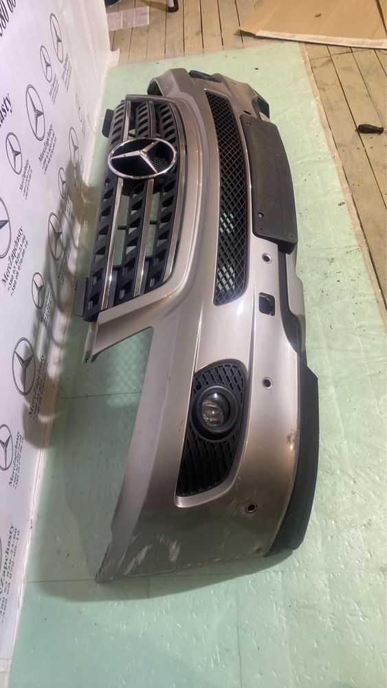 Mercedec w 164 ml бампер передній