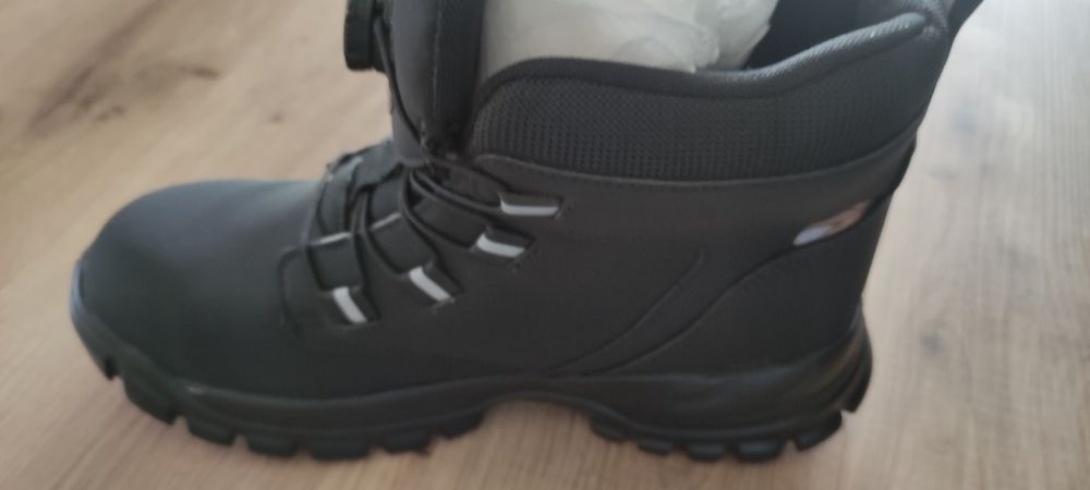Vendo botas segurança novas