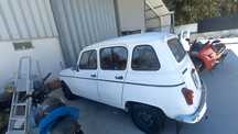 Carro Renault 4l