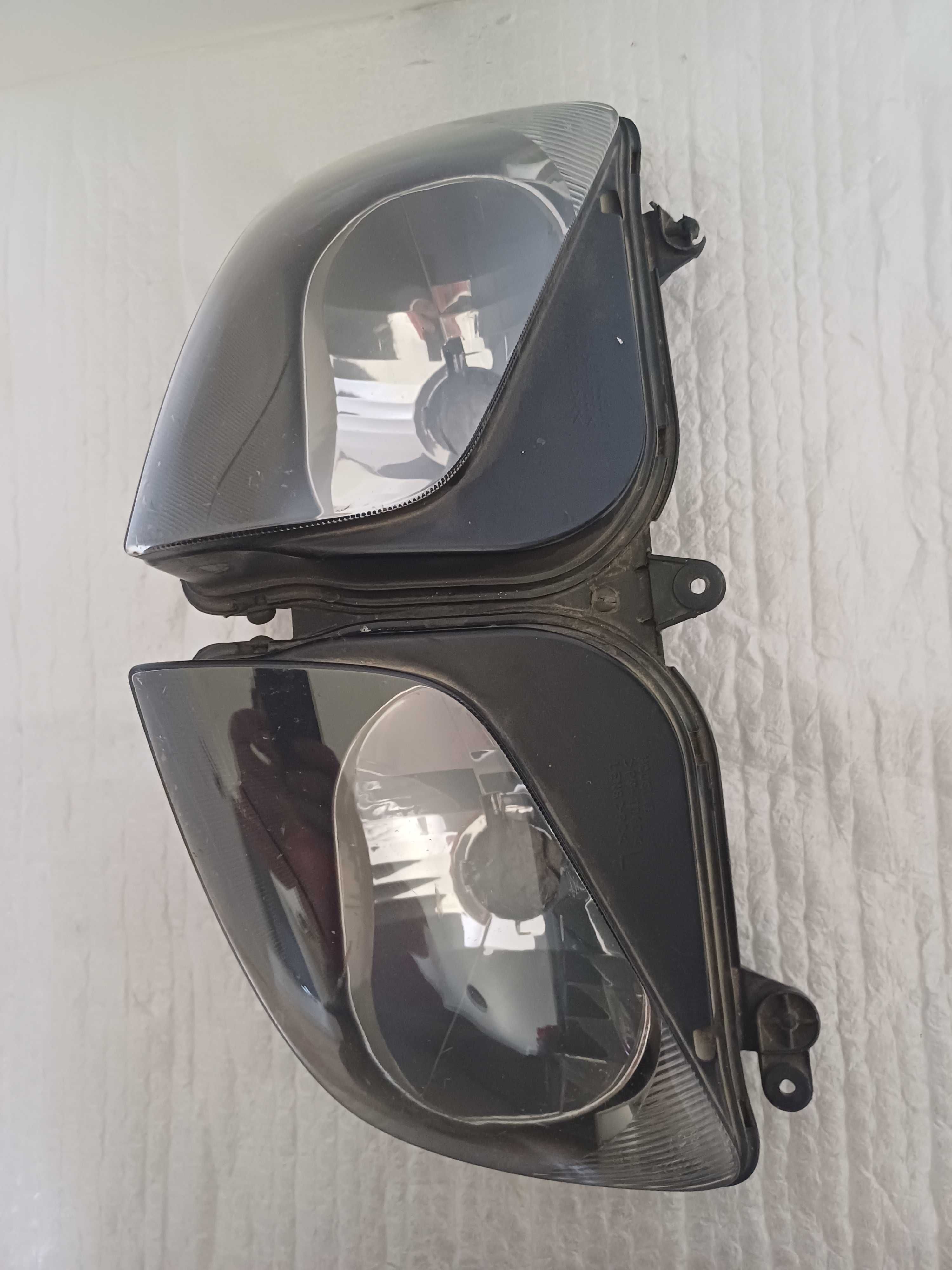 Reflektor Yamaha Fazer 1000 Lampa