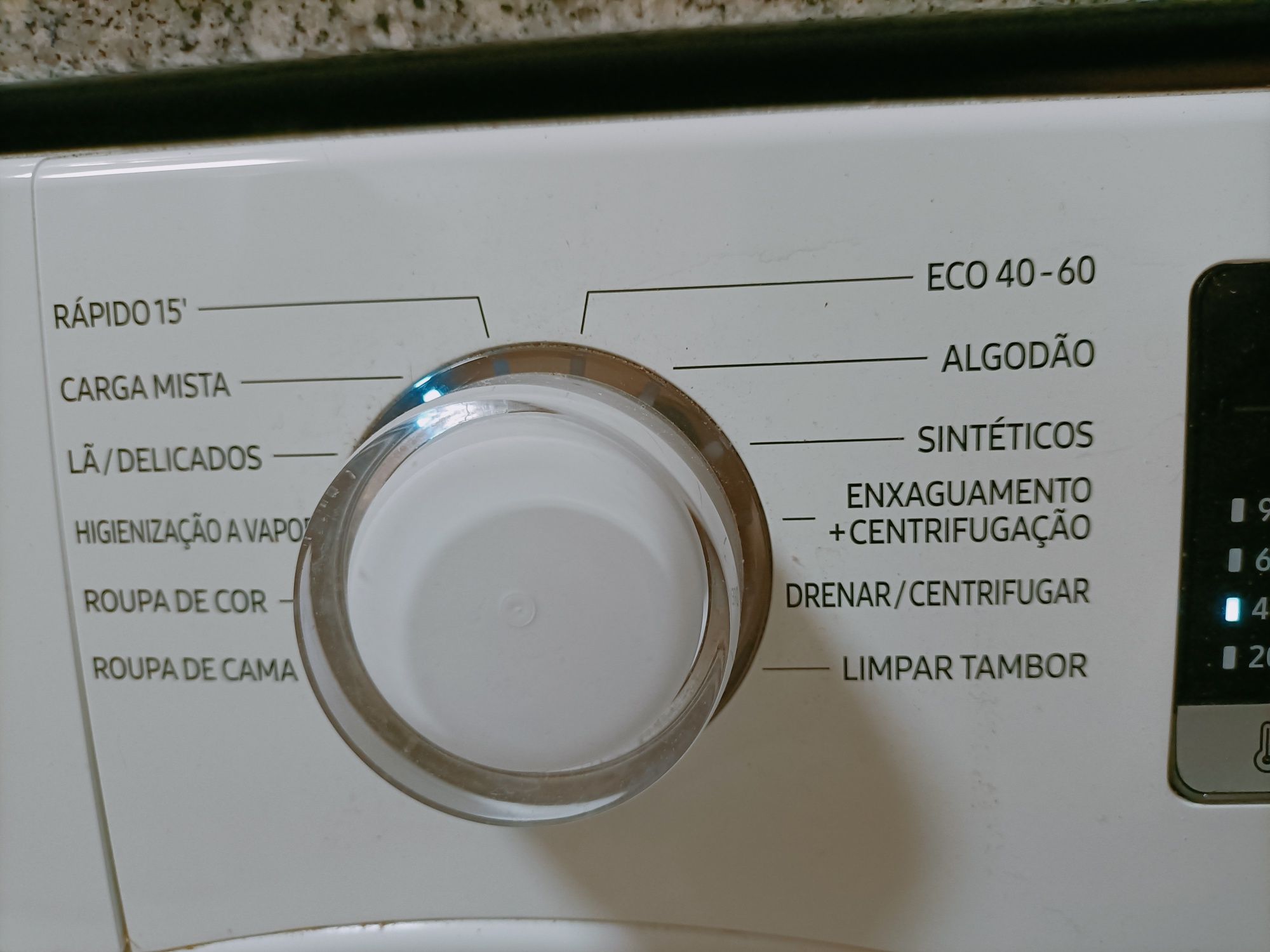 Máquina de lavar roupas Samsung na garantia