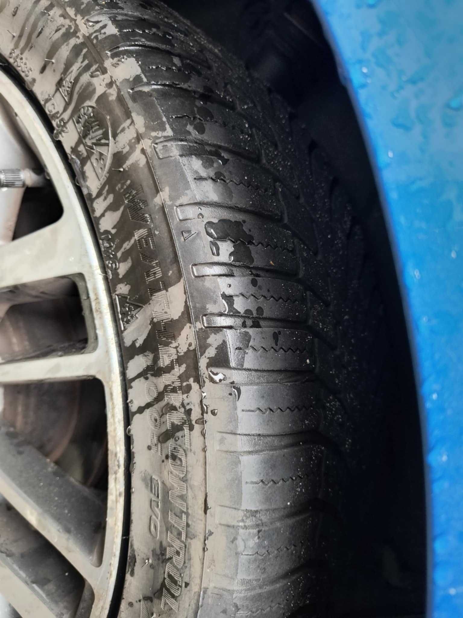 Zestaw 4 oryginalnych kół Kia Rio GT line z oponami i czujnikami TPMS