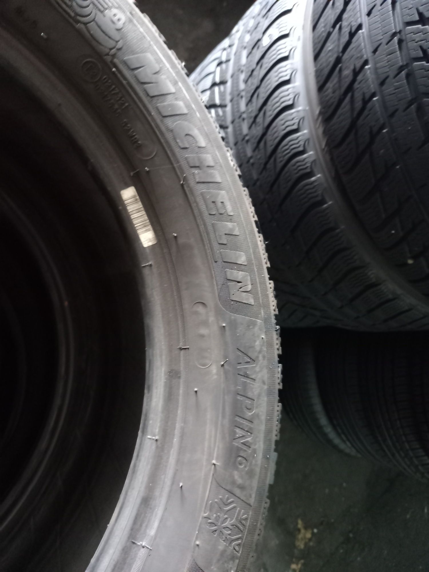 Opony używane 215/65/17 michelin 4x7 mm