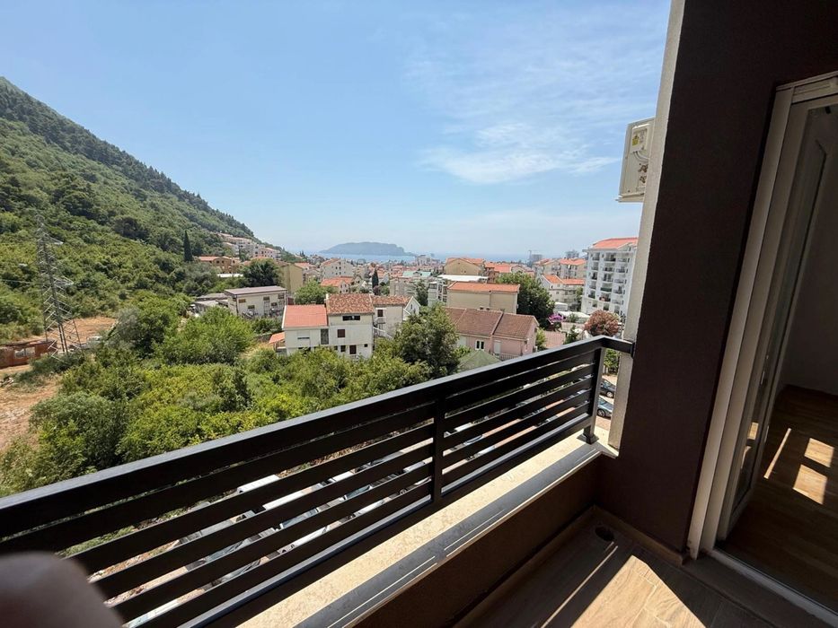 Продается квартира с 1 спальней, Будва, Подкошлюн, вид на море