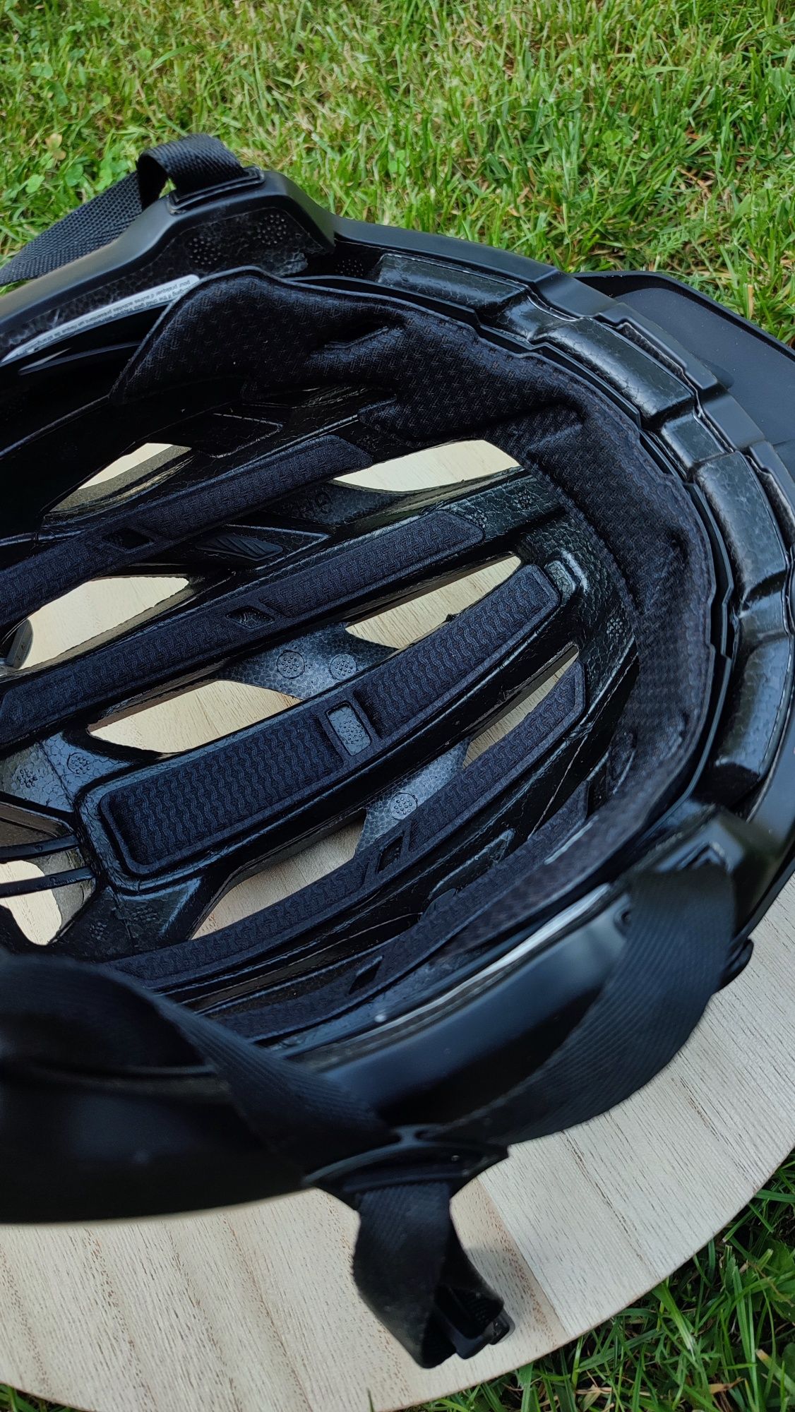 Kask mtb GIRO Merit Mips