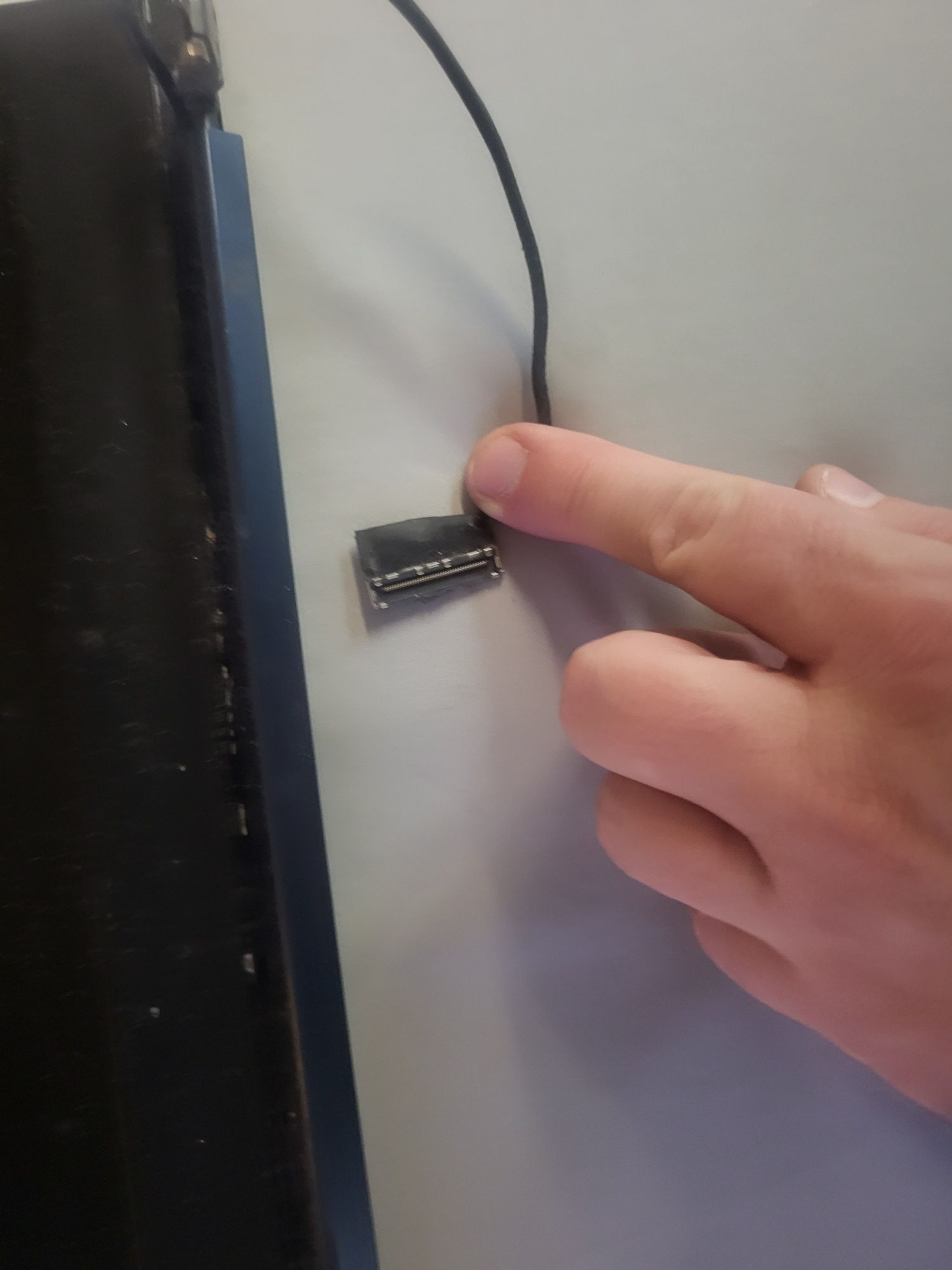 Sprzedam całą klapę matrycy do laptopa LENOVO IDEA PAD S340 14API
