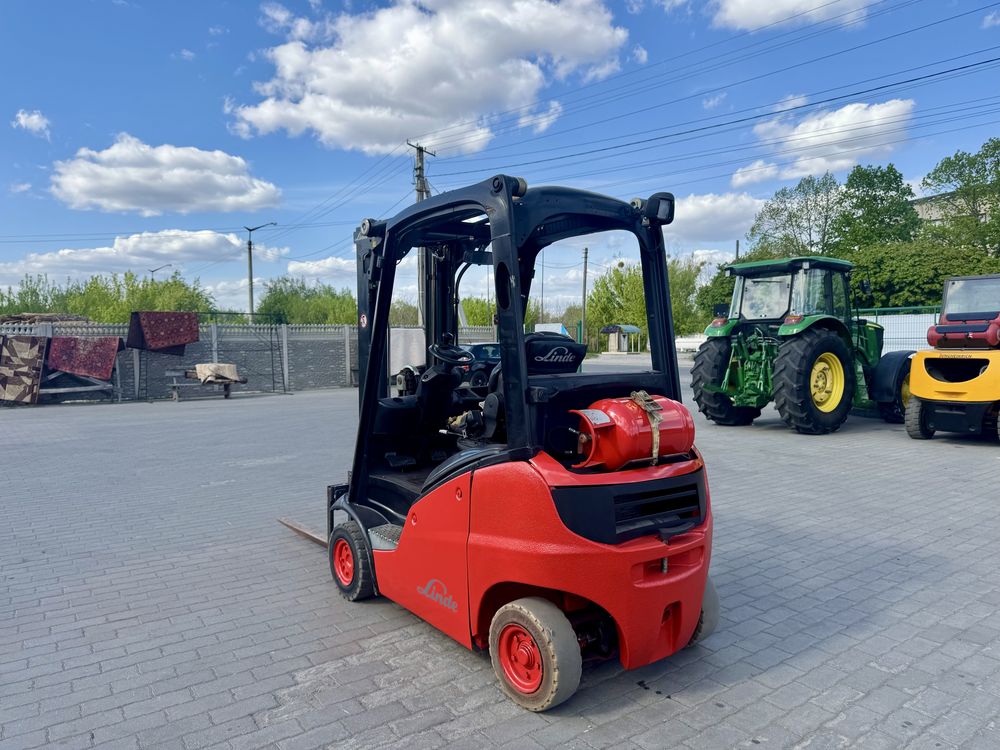 Навантажувач Linde H16-T погрузчик