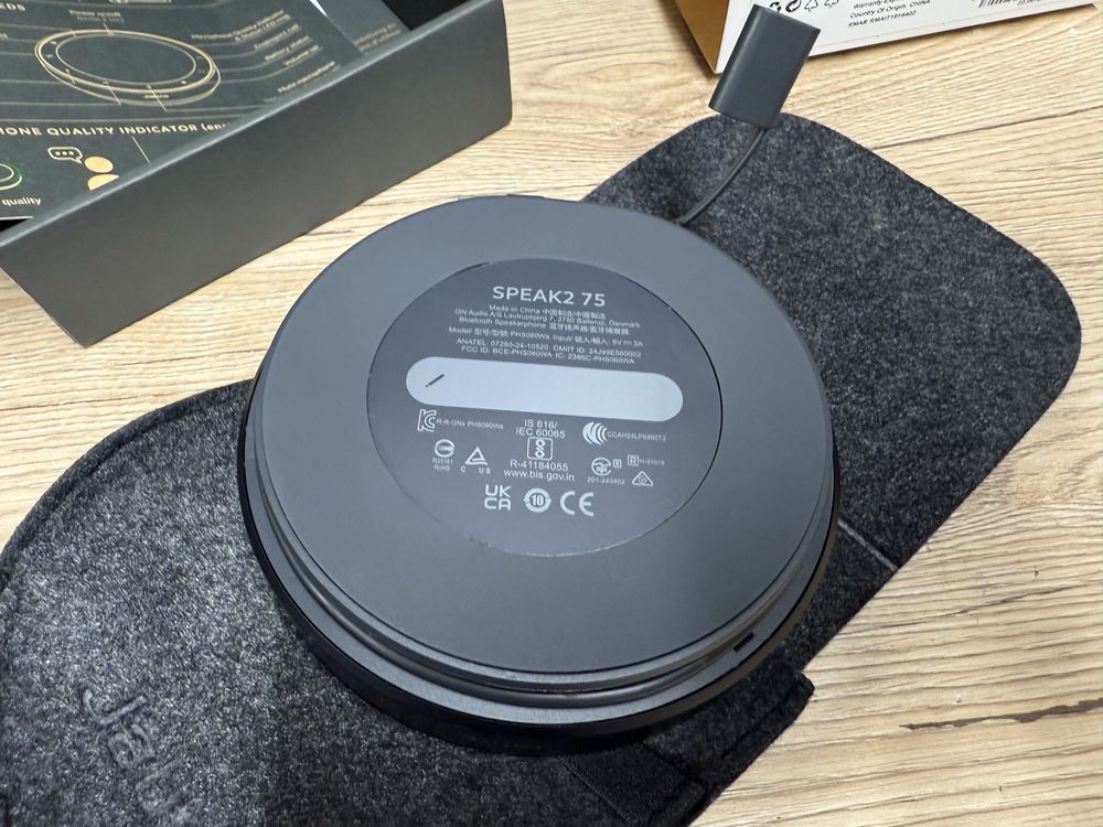 Jabra Speak2 75 – преміум-спікерфон з Bluetooth і акумулятором