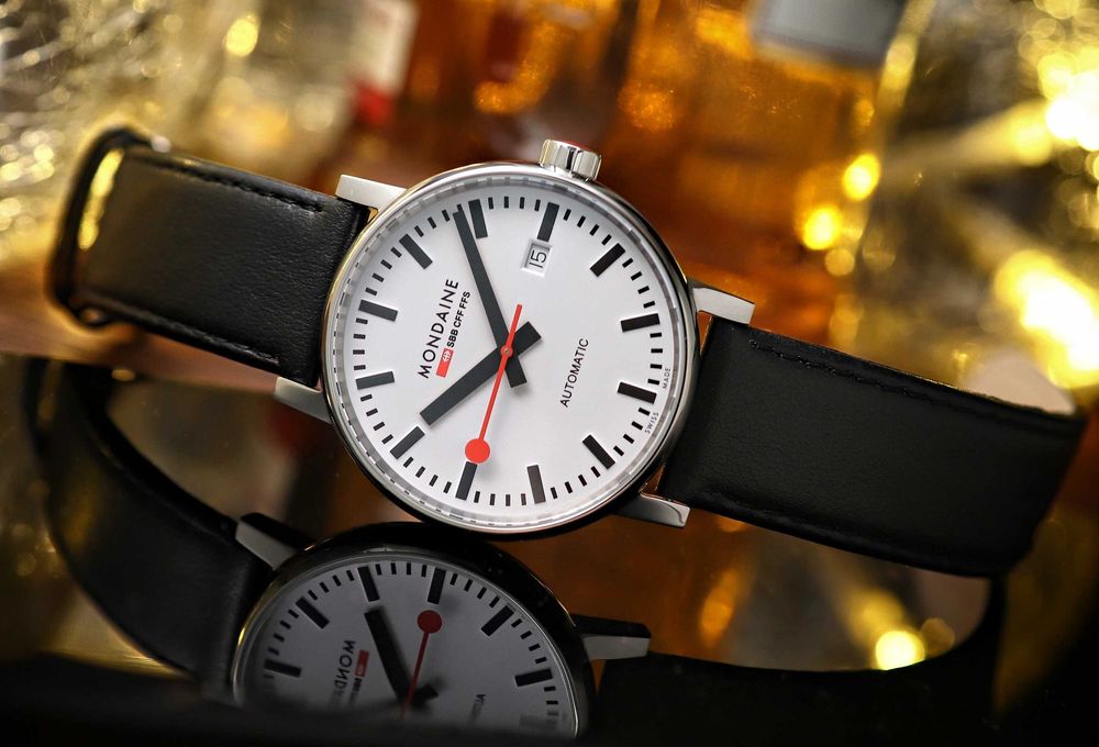 Mondaine MSE.40610.LB evo2 - Automatic Sellita SW200 Swiss Made