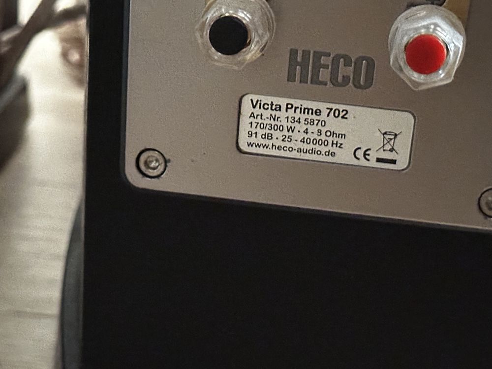 Zestaw naglosnieniowy Jamaha Amplituner RX-V592RDS kolumny Heco Victa