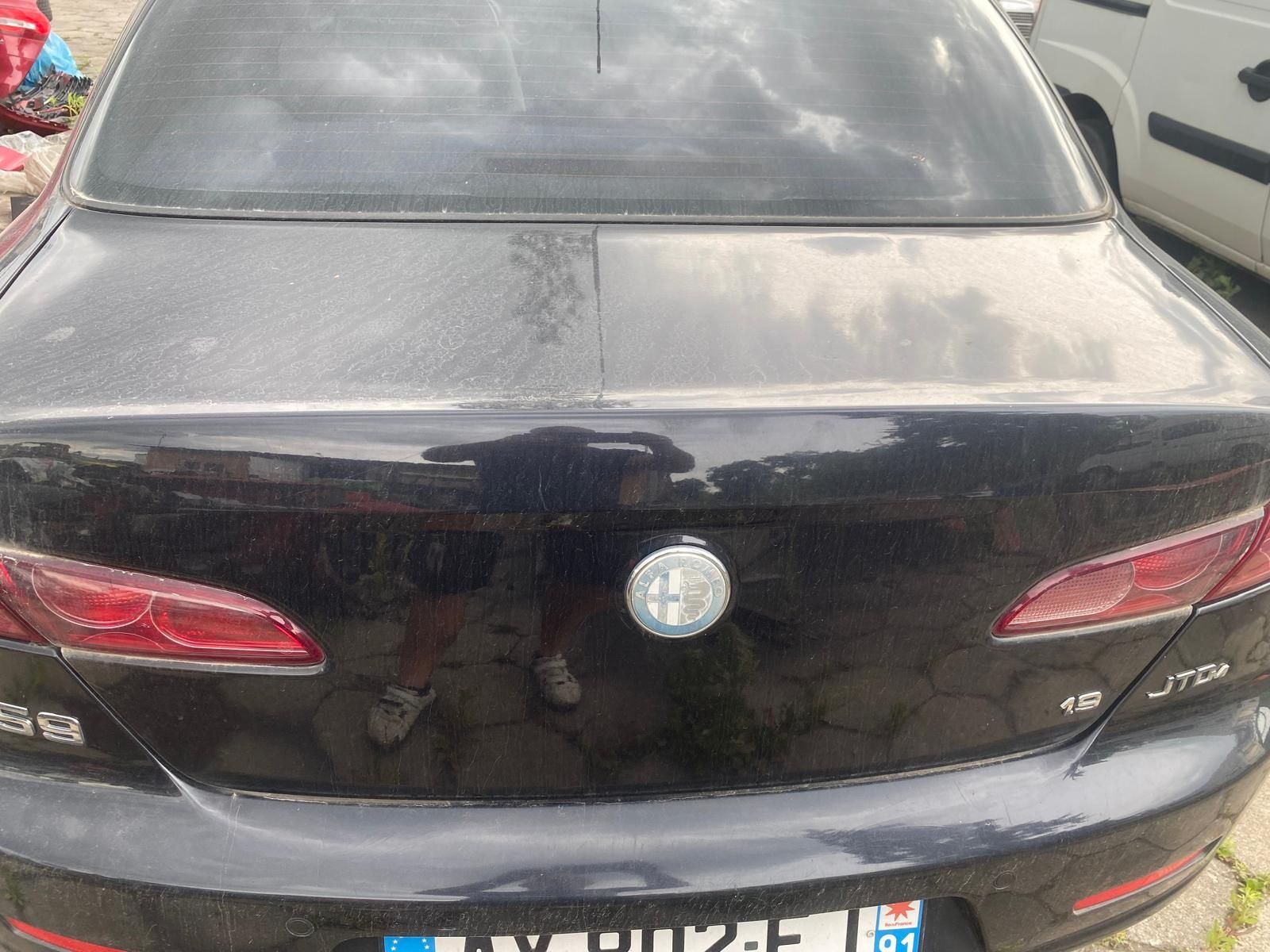 Klapa tylna alfa 159 sedan. 876/B
