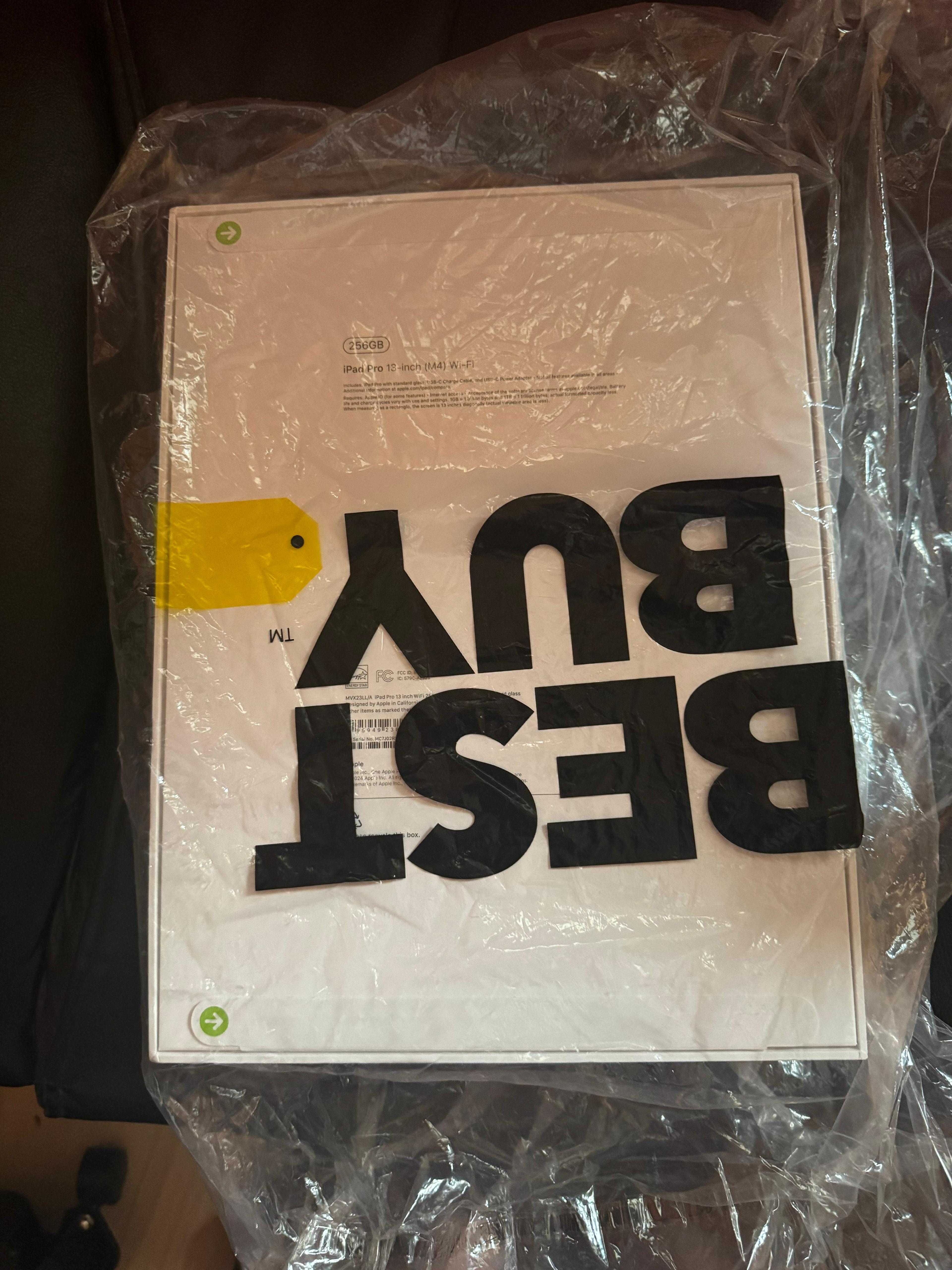 Nowy Ipad M4 256 GB 13 cali  Keyboard szkło  3mk i pencii pro