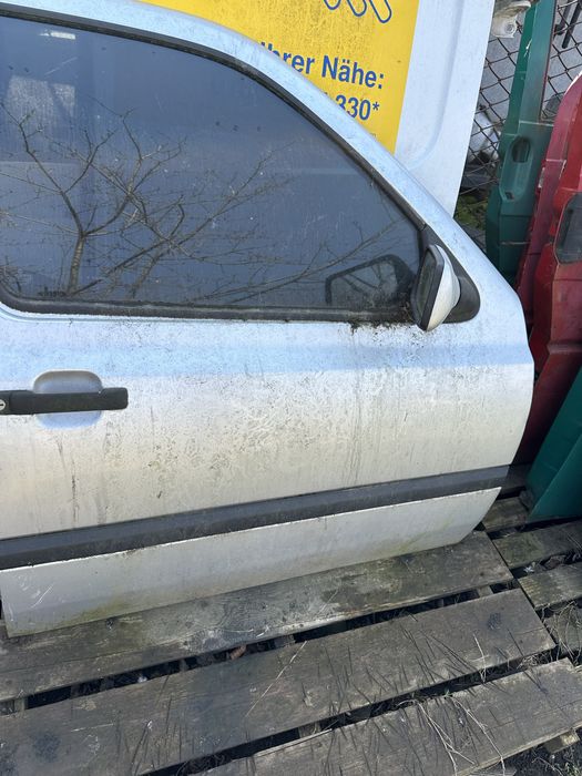 Двері Праві Гольф3 Венто Golf3 Vento