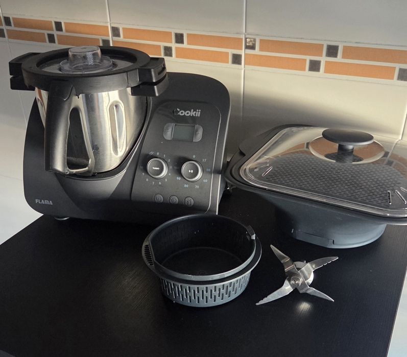 Robo de Cozinha Cookiii Flama