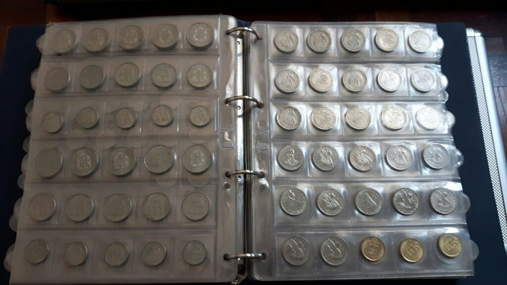 Numismática Colecção completa de moedas